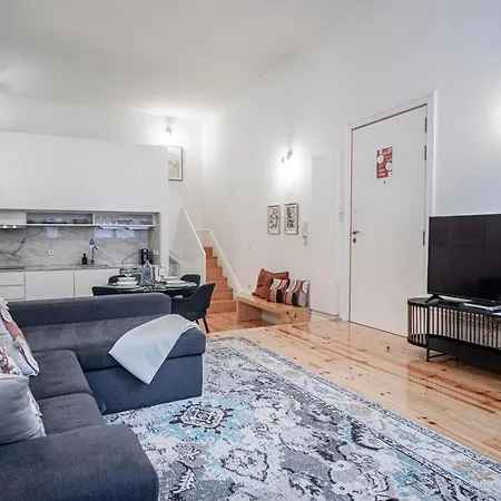 Apartment Wonderful Downtown Studio By Lovelystay Porto